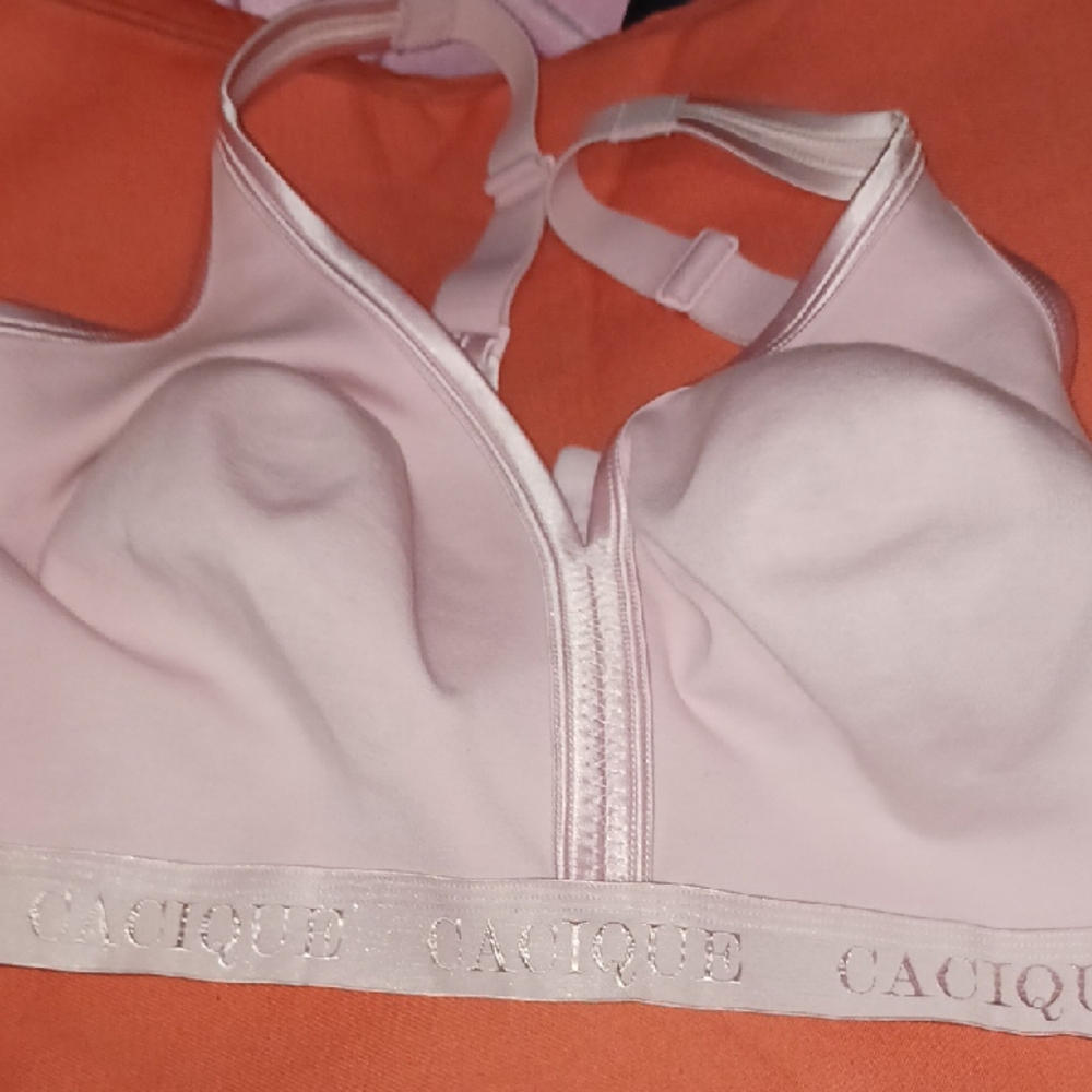 Cacique Women's Light Pink Bra